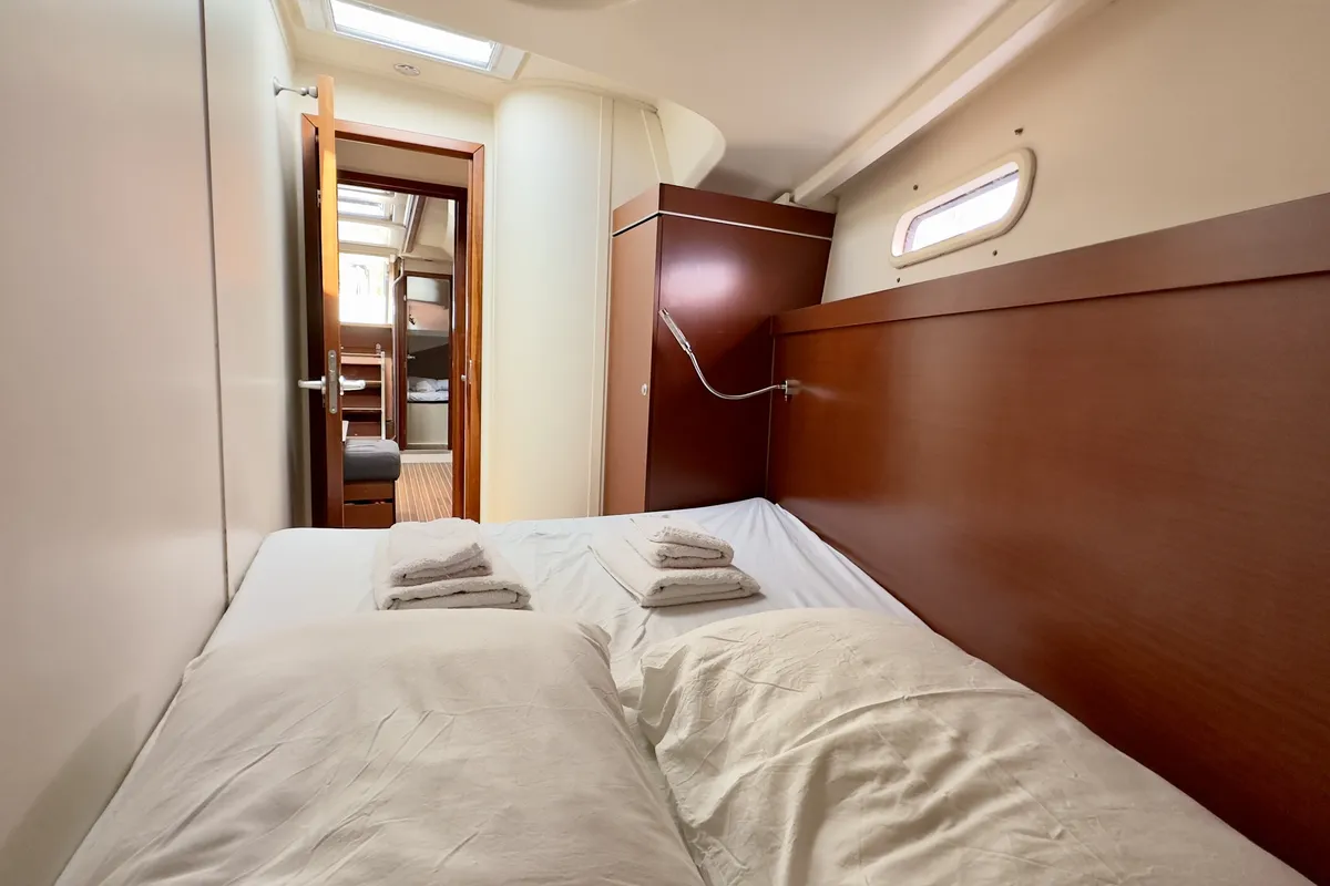 Cabin on Draco, a Hanse 445 sailboat at Fethiye, Turkey