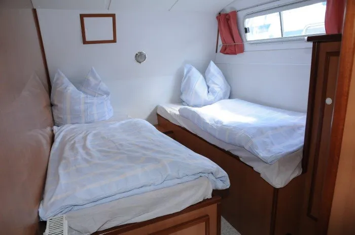 Cabin on Aphrodite, a Gulet Tarpon 42 TP motorboat at Lübz, Germany