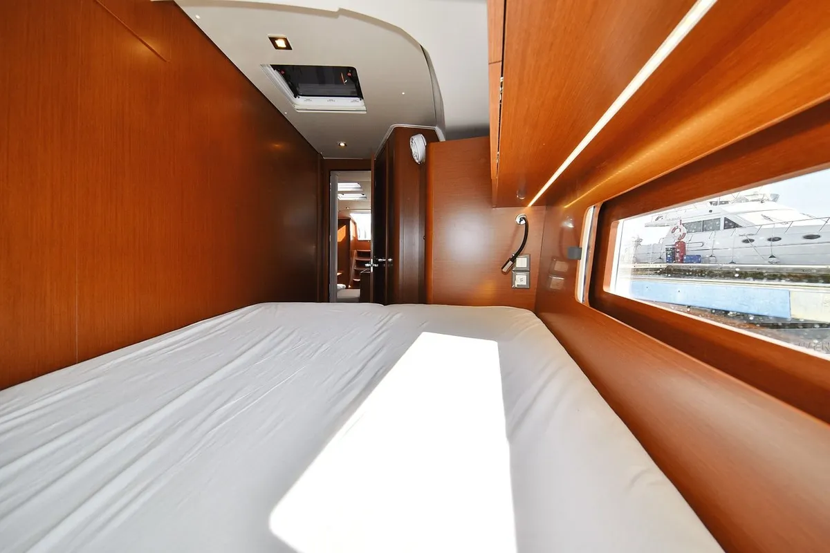 Cabin on Antonela M, a Beneteau Oceanis 46.1 sailboat at Zadar, Croatia