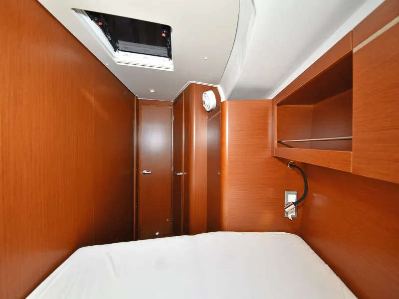 Cabin on Antonela M, a Beneteau Oceanis 46.1 sailboat at Zadar, Croatia
