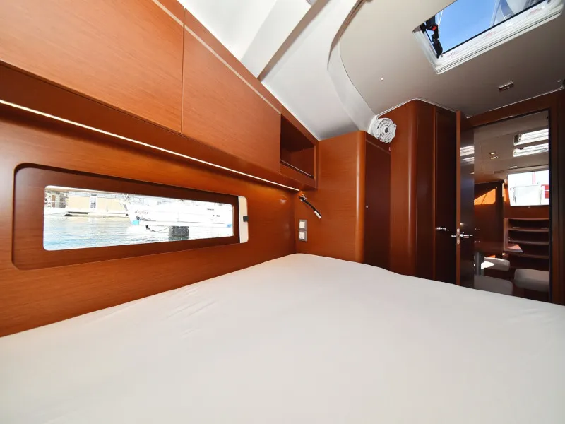 Cabin on Antonela M, a Beneteau Oceanis 46.1 sailboat at Zadar, Croatia