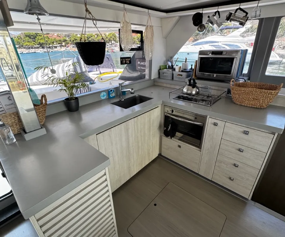 Cat AnnA, a Leopard 45 catamaran at Paralio Astros, Greece
