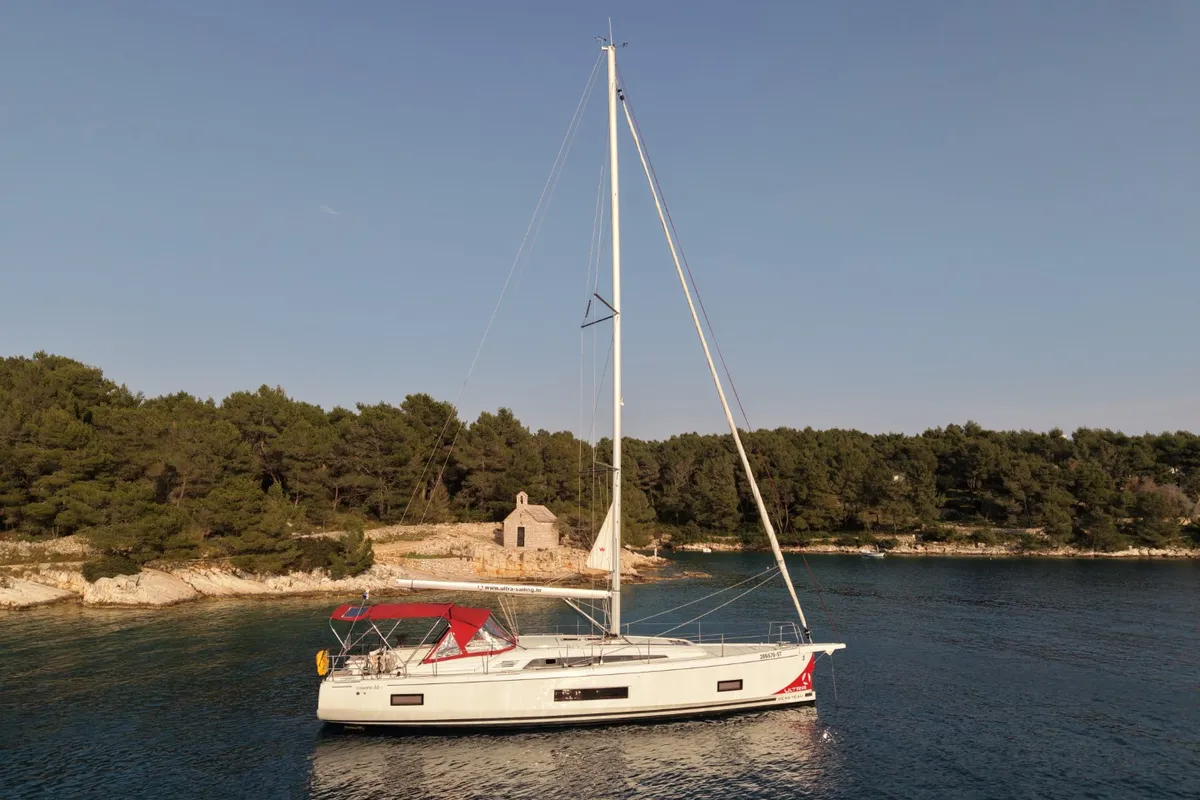 Bumblebee, a Beneteau Oceanis 46.1 sailboat at Split, Croatia