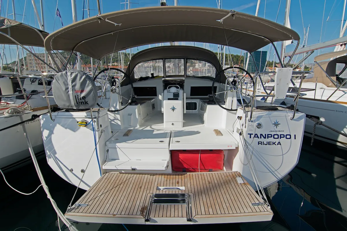 Cockpit of Tanpopo, a Jeanneau Sun Odyssey 440 sailboat at Split, Croatia