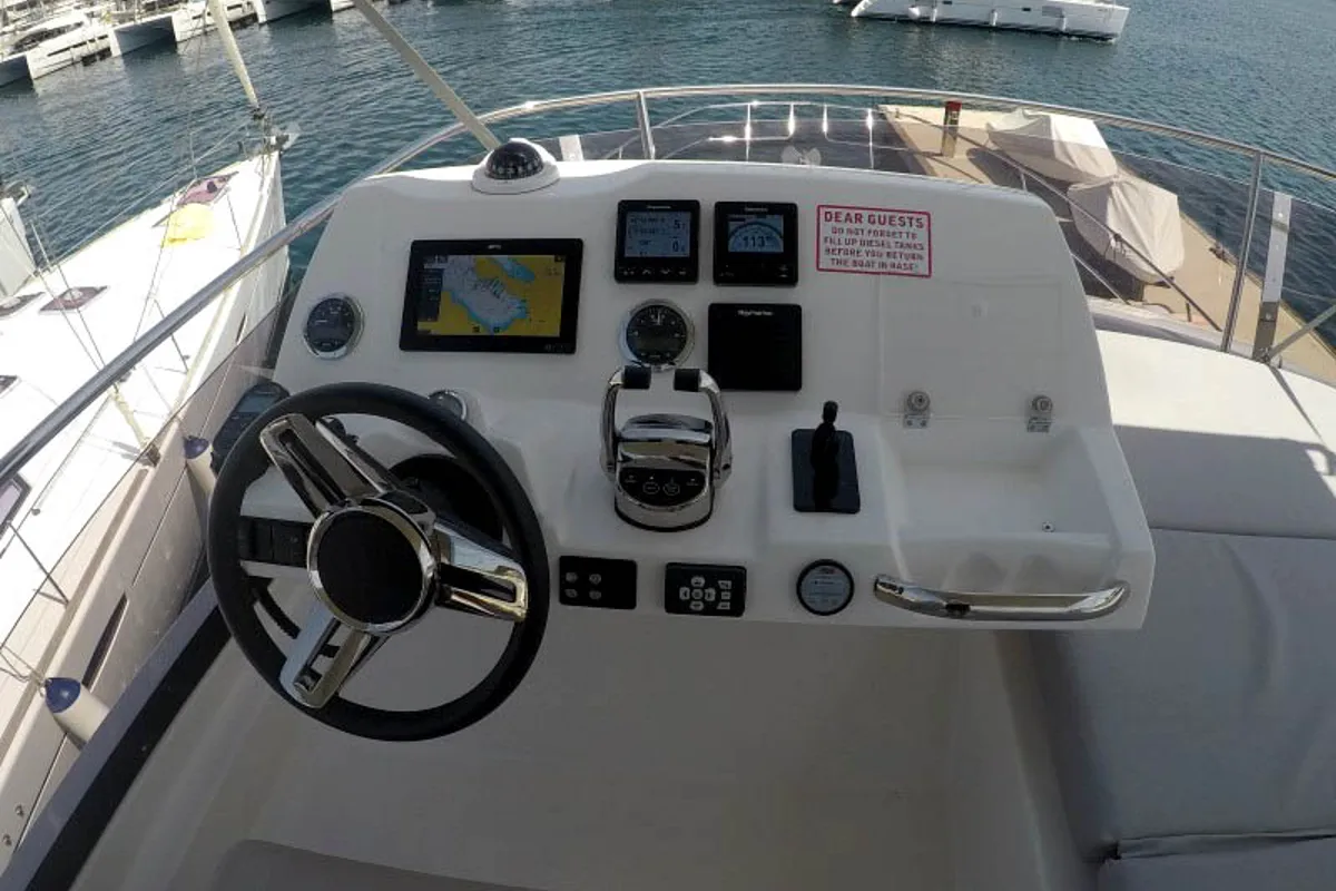 Cockpit of Brigadoon, a Jeanneau Prestige 420 Fly motor yacht at Grad Šibenik, Croatia