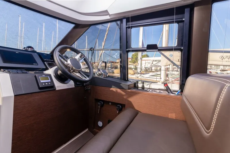 Cockpit of Brigadoon, a Jeanneau Prestige 420 Fly motor yacht at Grad Šibenik, Croatia