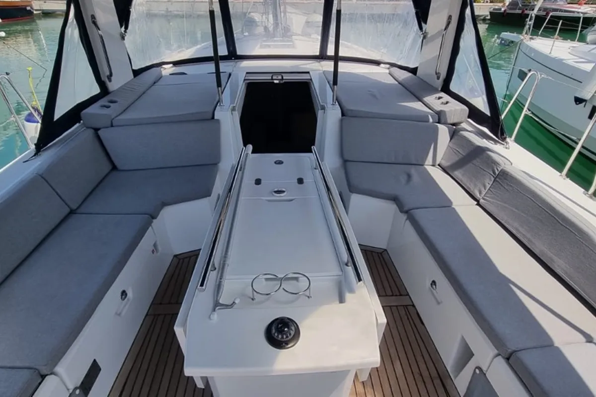 Deck of Sceptrum, a Beneteau Oceanis 46.1 sailboat at Salerno, Italy