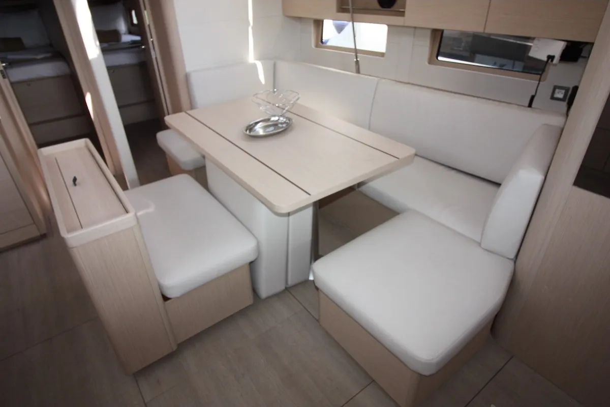 Salon of Sceptrum, a Beneteau Oceanis 46.1 sailboat at Salerno, Italy