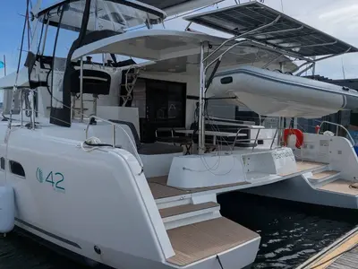 Deck of Zannannan, a Lagoon 42 catamaran at Roche Caiman, Seychelles