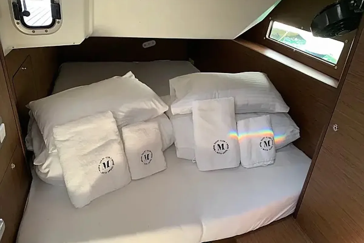 Cabin on Northern Light, a Beneteau Oceanis 40.1 sailboat at Grad Trogir, Croatia