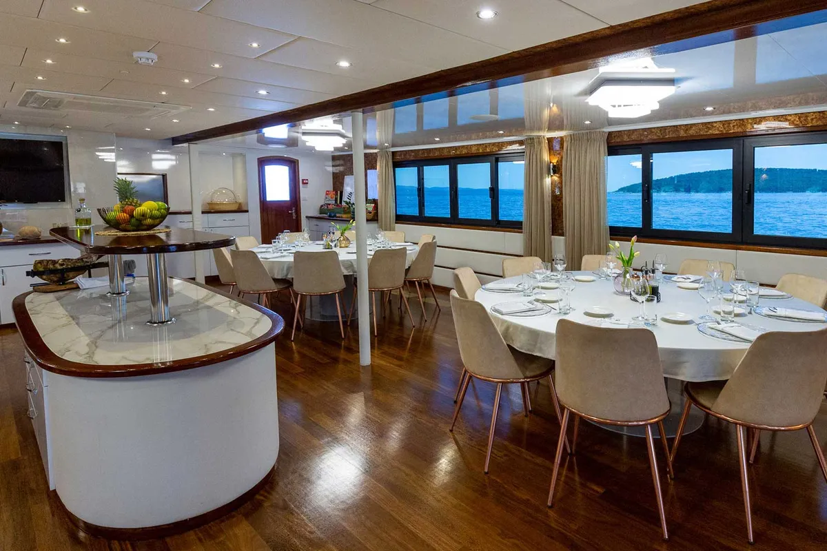 Salon of MS Avantura, a Gulet Motoryacht motor yacht at Split, Croatia
