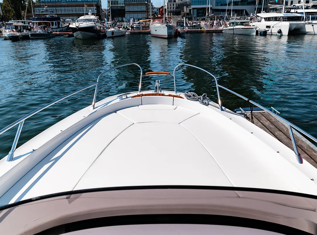 Deck of Capricorn, a Sessa Key Largo 27 motorboat at Općina Sukošan, Croatia