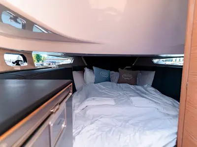 Cabin on Capricorn, a Sessa Key Largo 27 motorboat at Općina Sukošan, Croatia