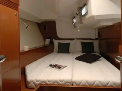 Cabin on Flying Colours, a Beneteau Oceanis 50 Family sailboat at Sukošan, Croatia