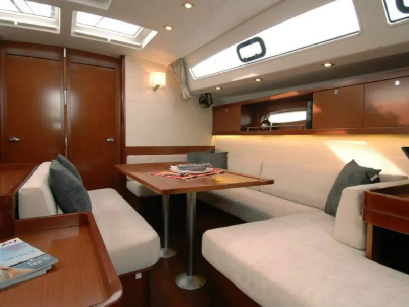Salon of Flying Colours, a Beneteau Oceanis 50 Family sailboat at Sukošan, Croatia