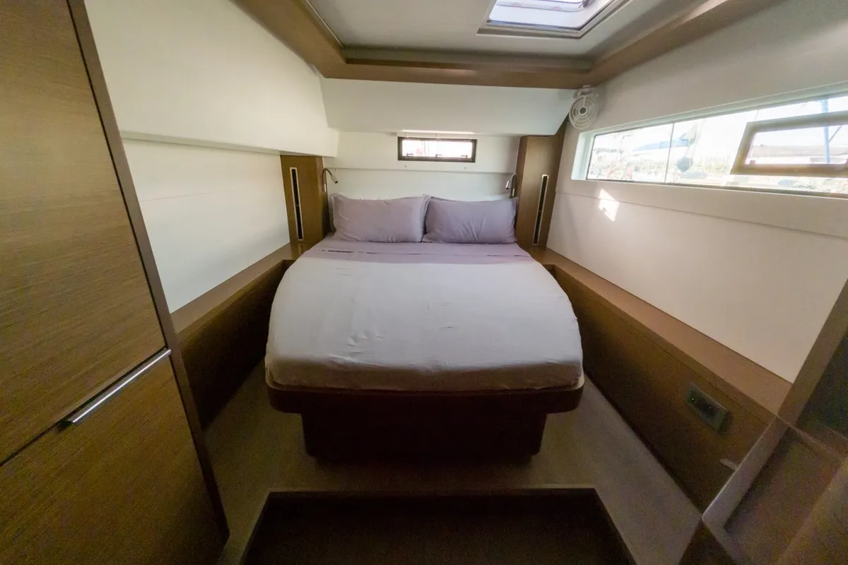 Cabin on Sbronzo, a Lagoon 46 catamaran at Olbia, Italy