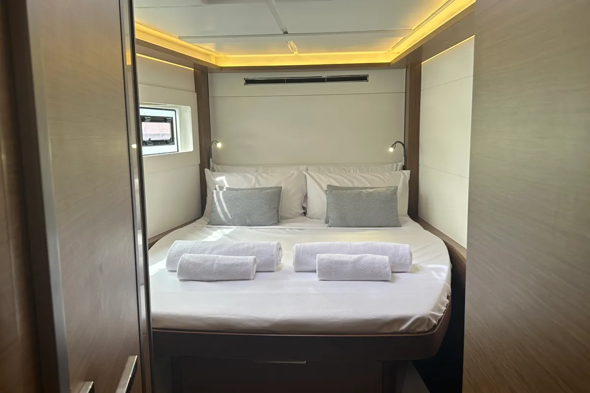 Cabin on Sbronzo, a Lagoon 46 catamaran at Olbia, Italy