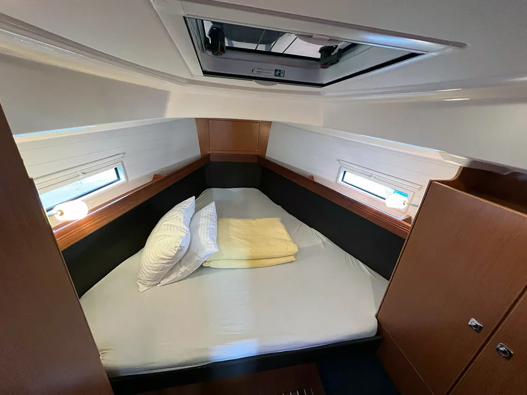 Cabin on Jugo, a Bavaria Cruiser 37 sailboat at Punat, Croatia