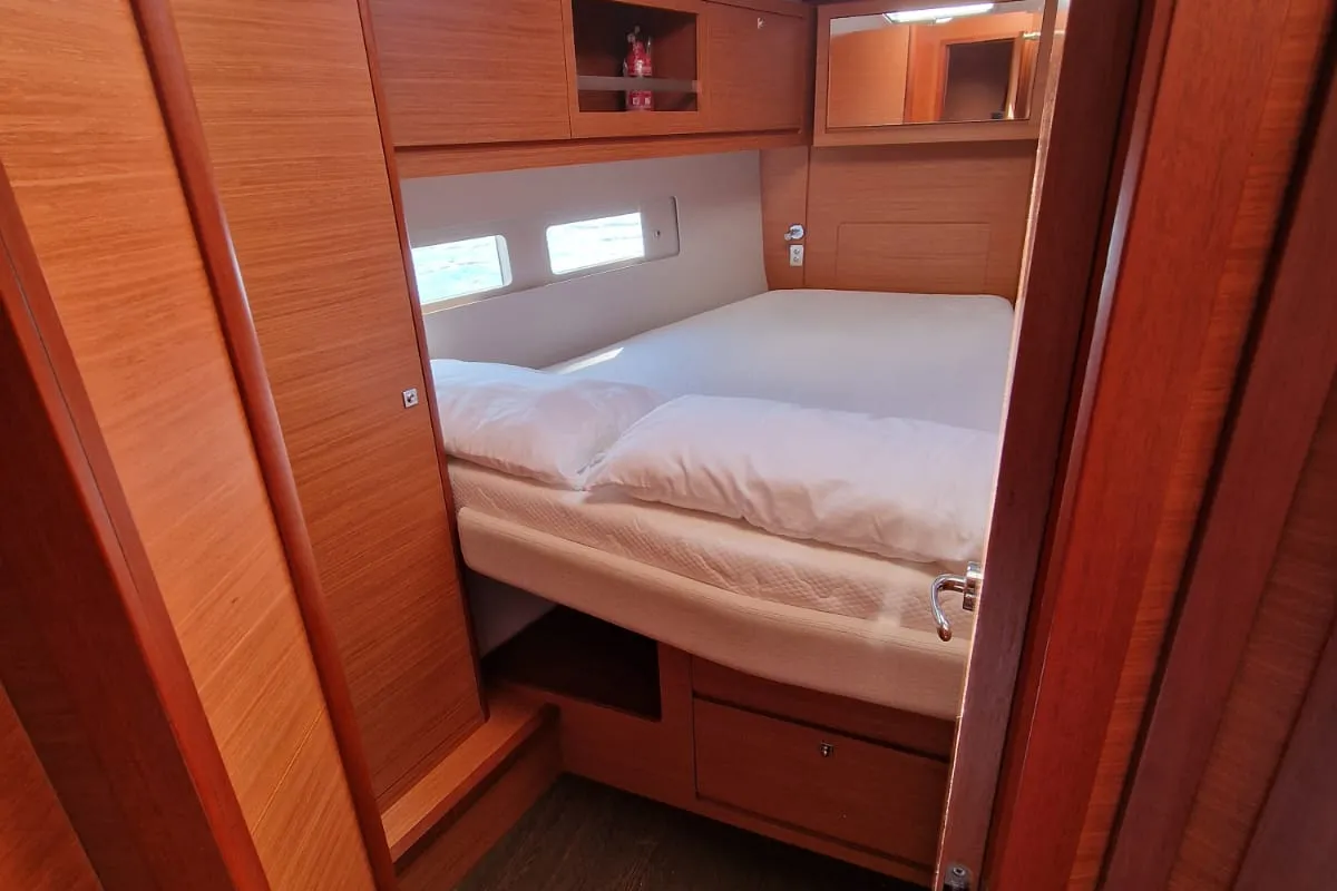 Cabin on Albus, a Dufour 530 sailboat at Tonnarella, Italy