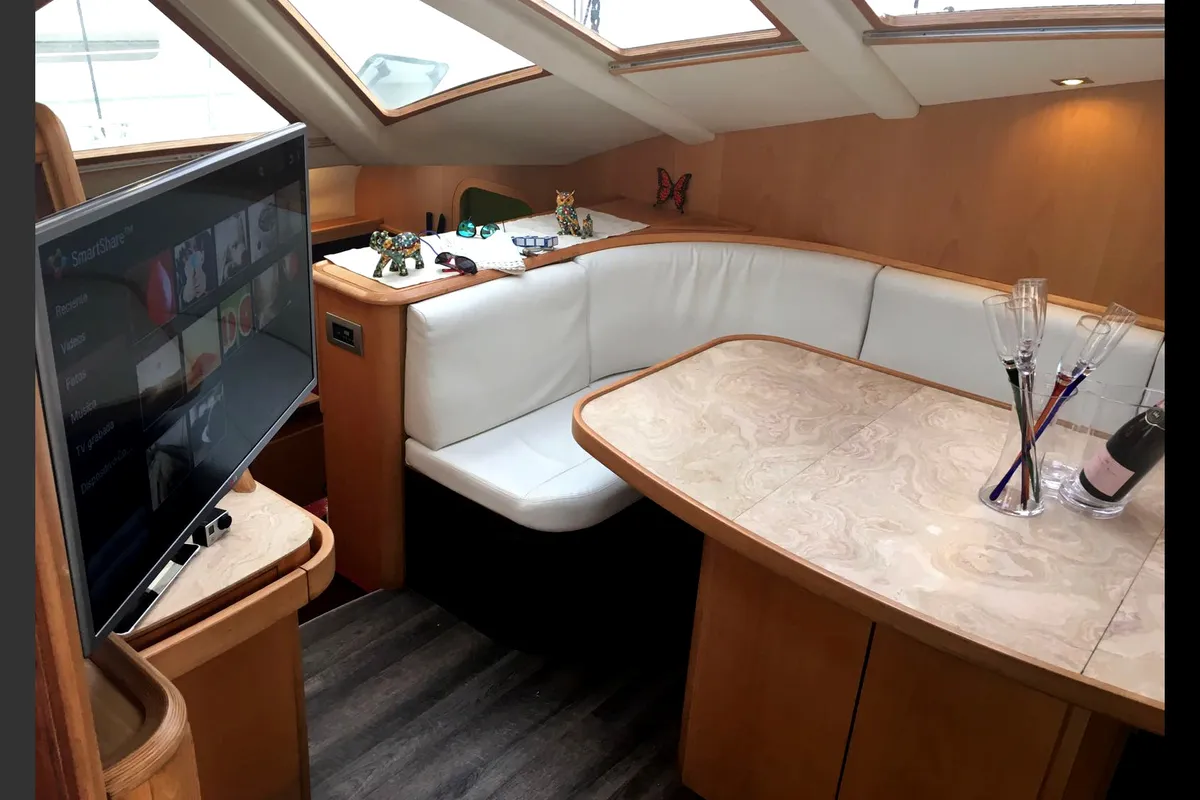 Salon of Montagu, a Privilege 51 catamaran at Santa Eulària des Riu, Spain
