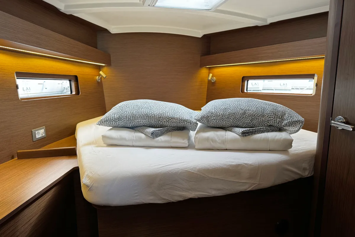 Cabin on Magic, a Beneteau Oceanis 40.1 sailboat at Grad Biograd na Moru, Croatia