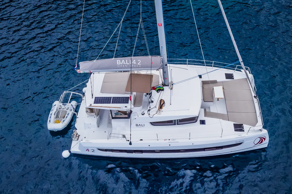 Exterior view of Au Soleil, a Bali 4.2 catamaran at Grad Kaštela, Croatia
