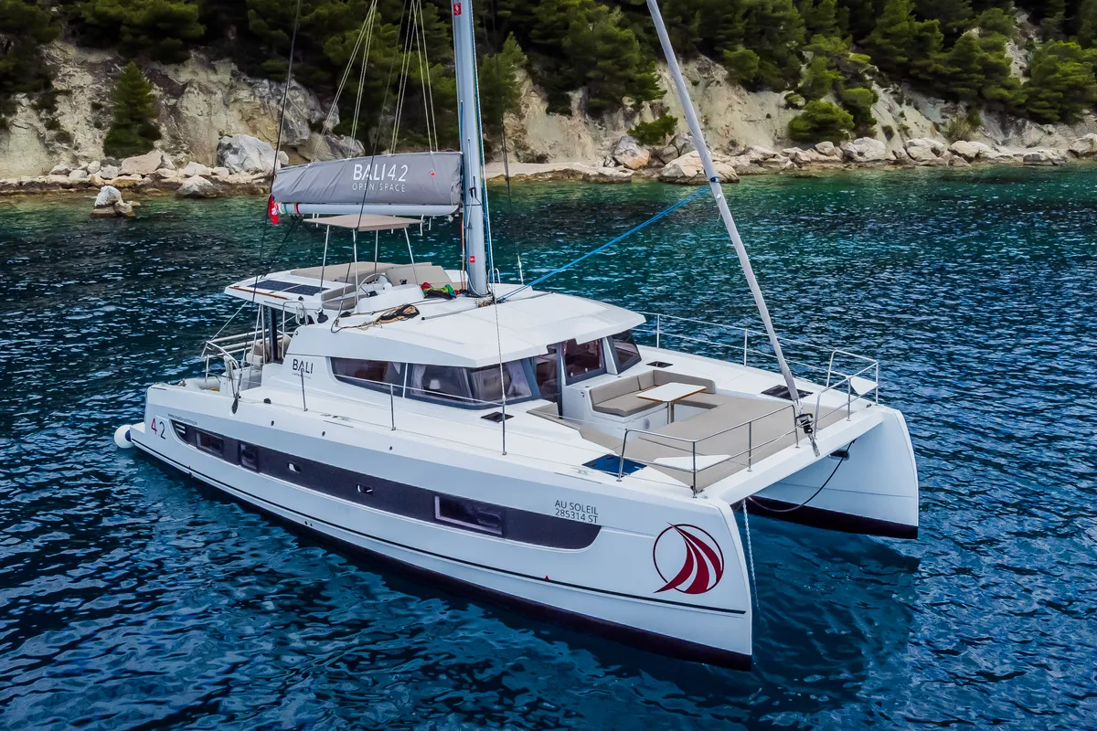 Exterior view of Au Soleil, a Bali 4.2 catamaran at Grad Kaštela, Croatia
