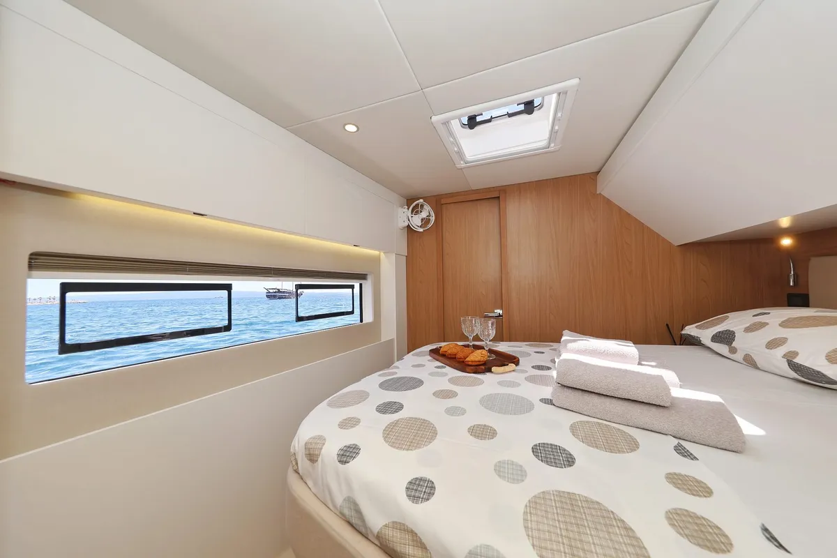 Voilà, a Bali 5.2 catamaran at Grad Kaštela, Croatia