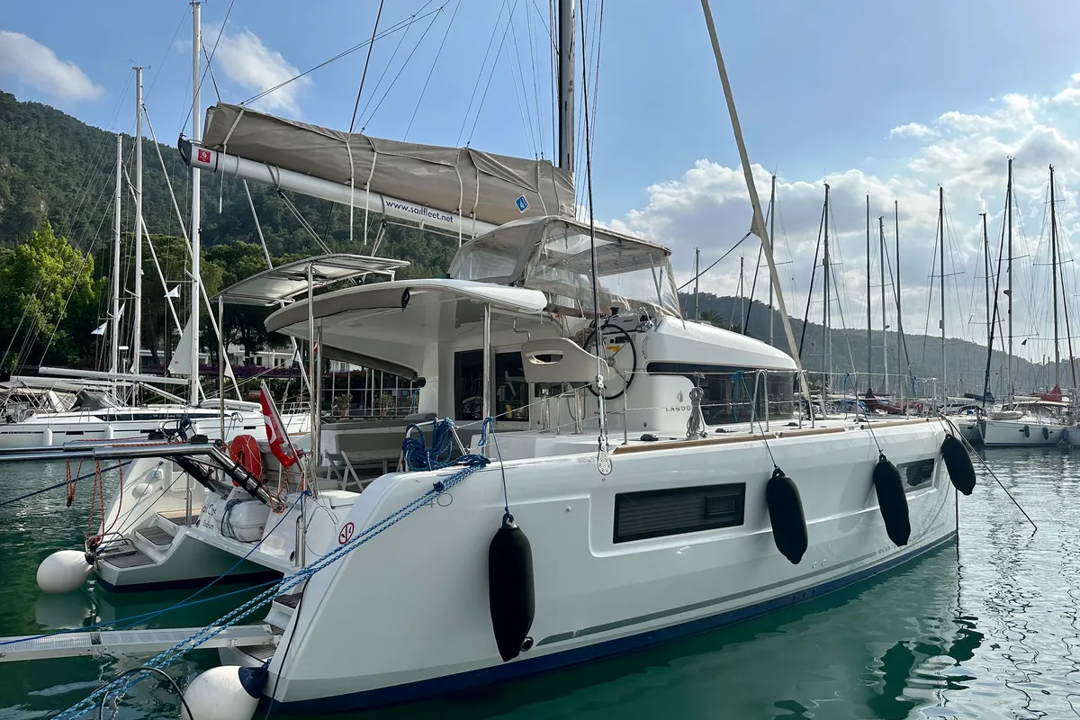 Exterior view of Sail Castor, a Lagoon 40 catamaran at Fethiye, Turkey