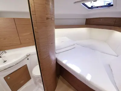 Cabin on Val, a Elan Impression 40 sailboat at Općina Preko, Croatia