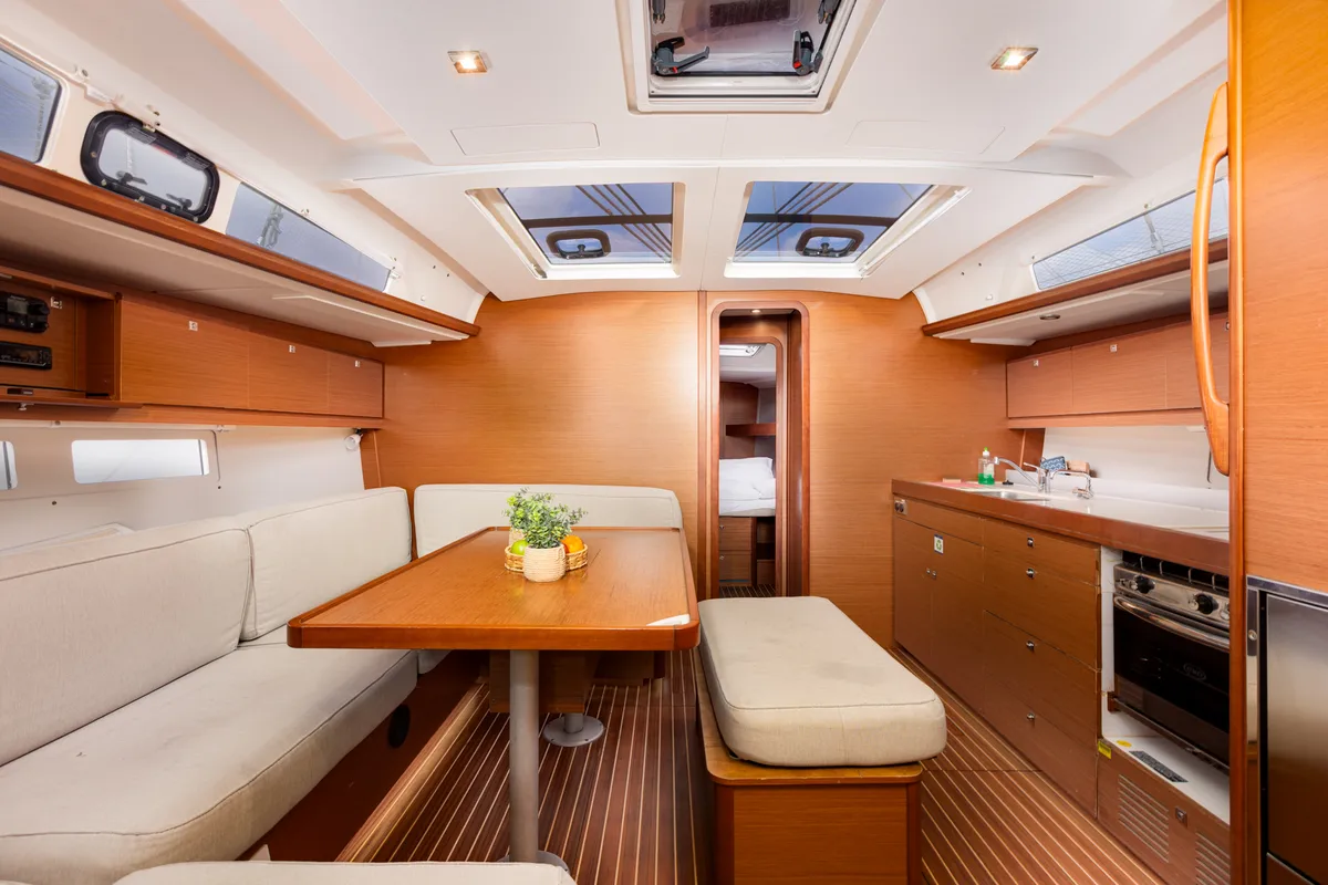 Salon of WindyLife, a Dufour 460 GL sailboat at Punat, Croatia