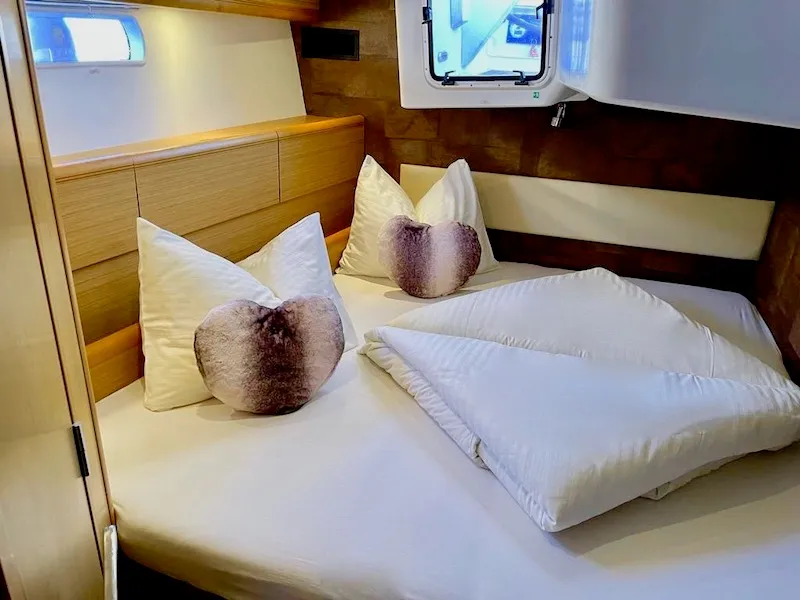 Cabin on CHAMPAGNE, a Jeanneau 57 sailboat at Šibenik, Croatia