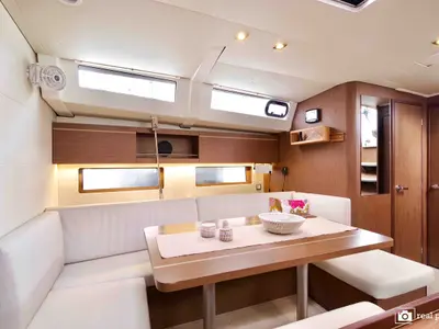 Salon of Nora, a Beneteau Oceanis 46.1 sailboat at Castellammare di Stabia, Italy
