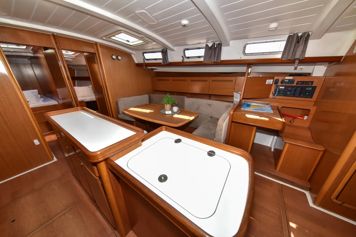 Salon of Principessa, a Beneteau Cyclades 50.5 sailboat at Općina Sukošan, Croatia