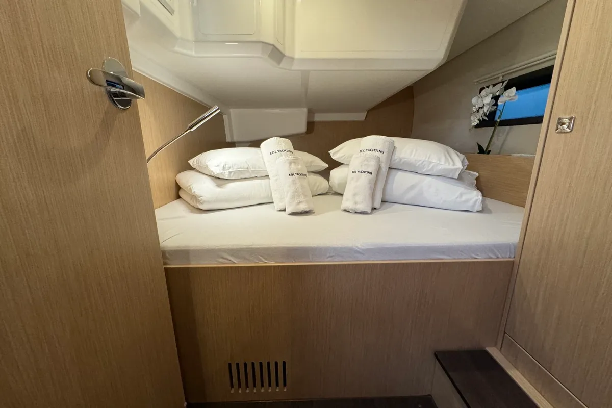 Cabin on Ivana, a Bavaria C42 sailboat at Grad Pula, Croatia