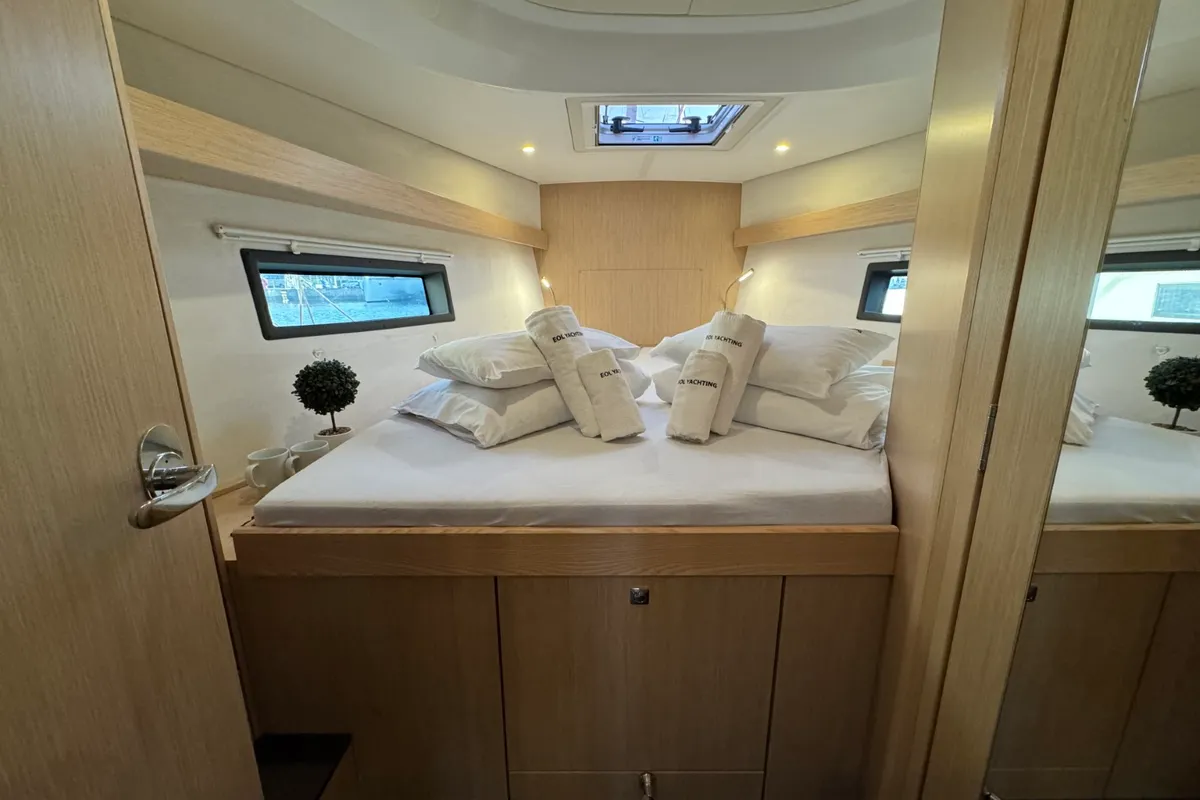 Cabin on Ivana, a Bavaria C42 sailboat at Grad Pula, Croatia