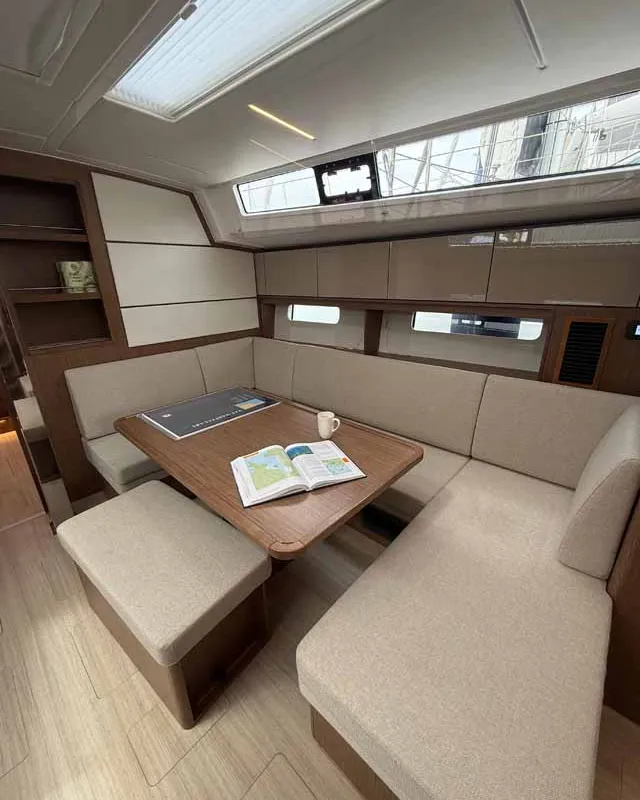 Salon of ELIFOZZI, a Bavaria C46 sailboat at Fethiye, Turkey