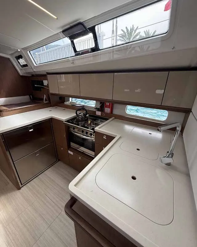 Galley of ELIFOZZI, a Bavaria C46 sailboat at Fethiye, Turkey