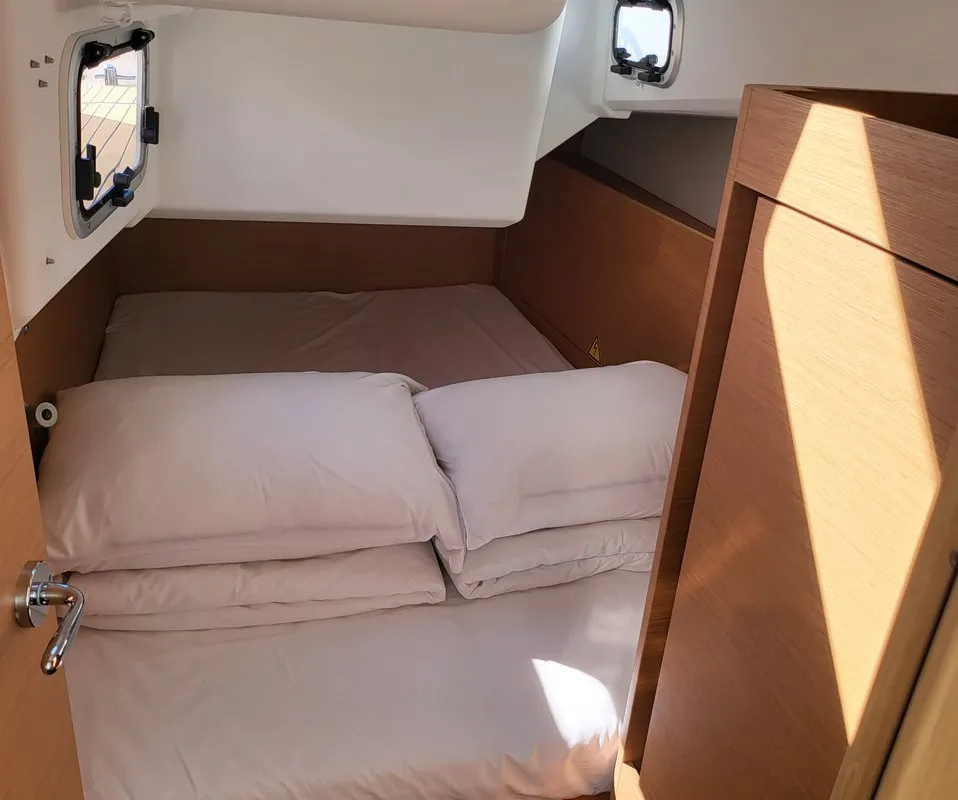 Cabin on Freya, a Jeanneau Sun Odyssey 410 sailboat at Grad Biograd na Moru, Croatia