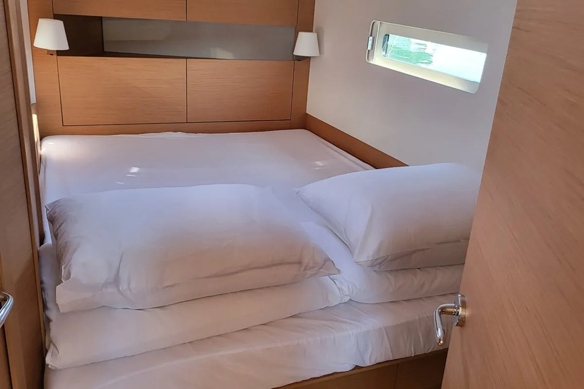 Cabin on Freya, a Jeanneau Sun Odyssey 410 sailboat at Grad Biograd na Moru, Croatia