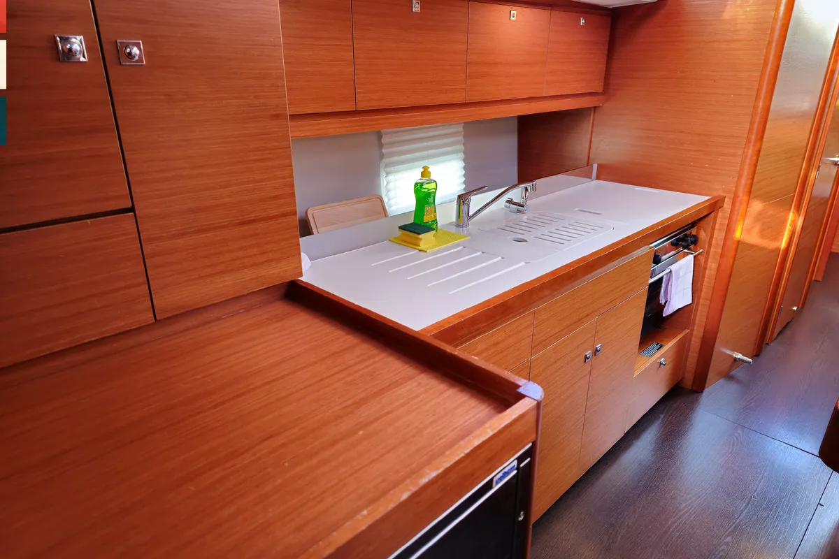Galley of Dufour 430 GL, a sailboat at Kaštela, Croatia