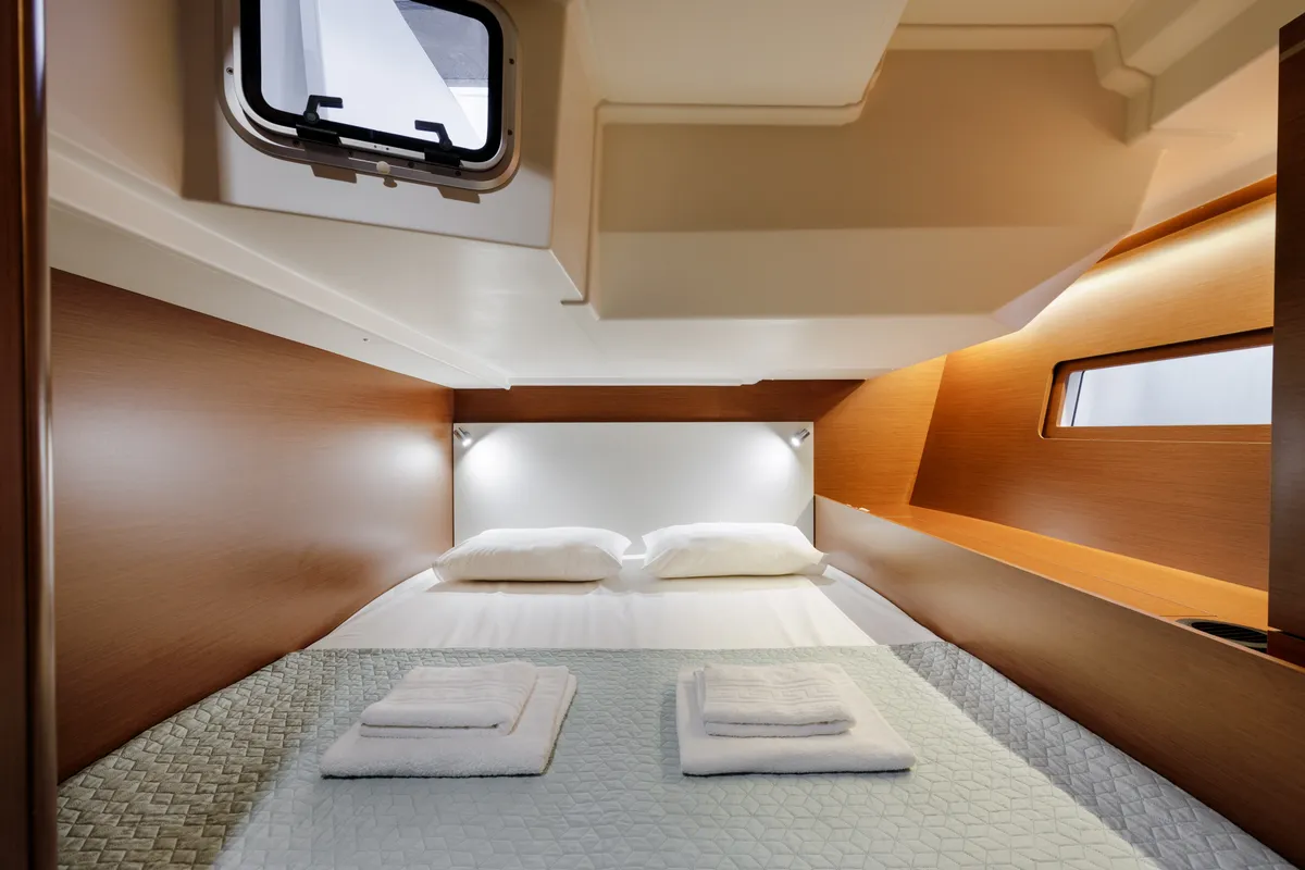 Cabin on Viennastar, a Beneteau Oceanis 51.1 sailboat at Athens, Greece