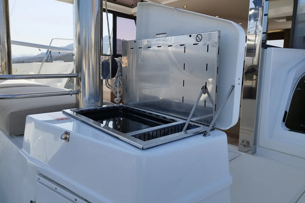 Cabin on Steno, a Bali 4.8 catamaran at Olbia, Italy