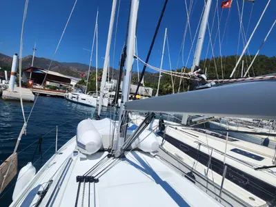 Deck of Lima, a Beneteau Oceanis 30.1 sailboat at Marmaris, Turkey