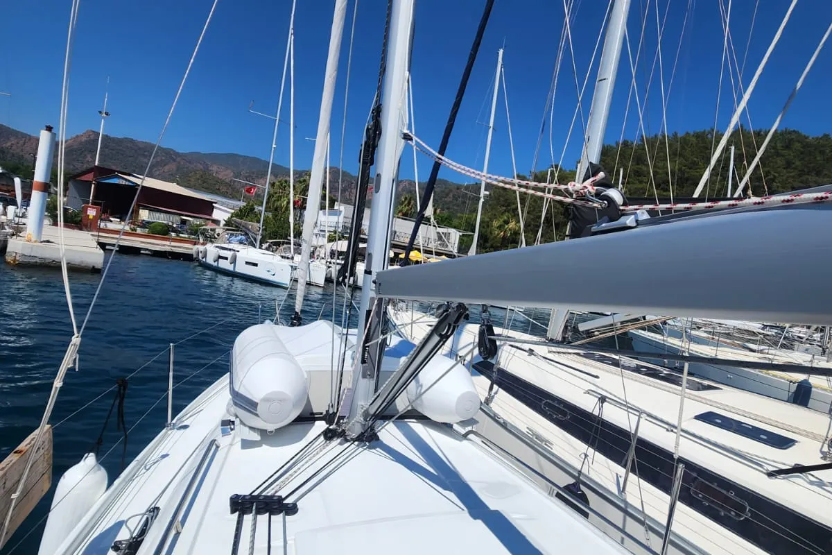 Deck of Lima, a Beneteau Oceanis 30.1 sailboat at Marmaris, Turkey