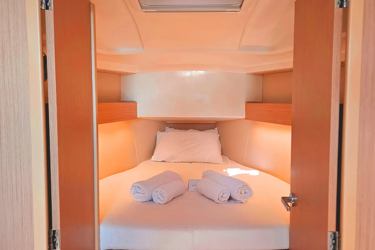 Cabin on Lima, a Beneteau Oceanis 30.1 sailboat at Marmaris, Turkey