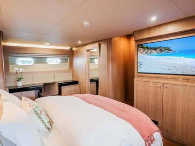 Cabin on Dream, a Cyrus 34 motor yacht at Šibenik, Croatia