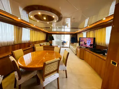 Salon of CANADOS 86 Fly, a Canados 86 motorboat at Salerno, Italy