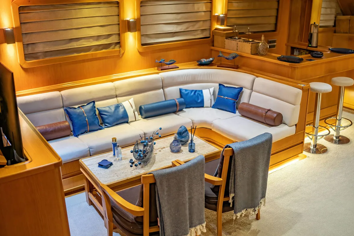 Salon of Babylon, a Custom Made Babylon motor yacht at Bodrum, Turkey