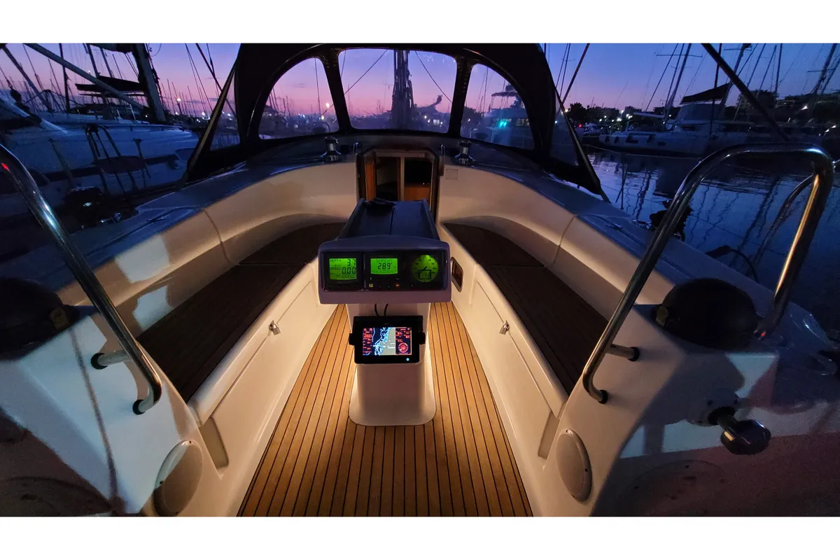 Cockpit of Black Pearl, a Bavaria 40 sailboat at Athens, Greece
